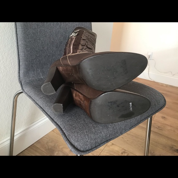 Coach Yvette Leather boots - like new sz 6 - Picture 3 of 8